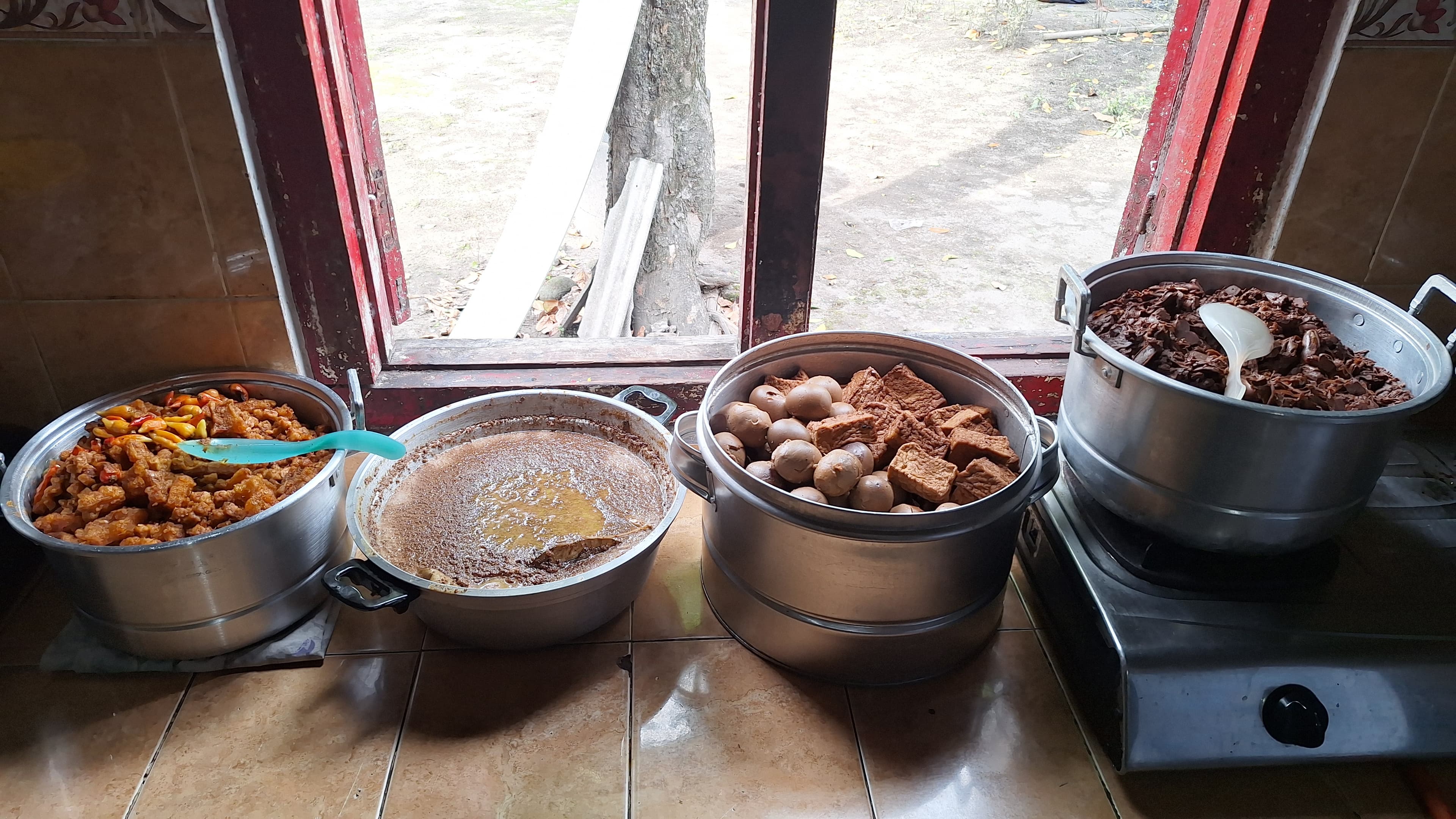 Gudeg Yu Win